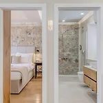 Inmotion Luxury Apartment