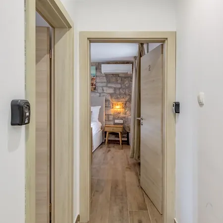 Inmotion Luxury Apartman *