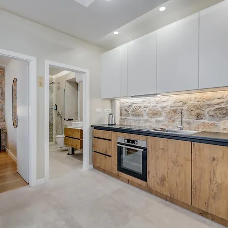 Inmotion Luxury Appartement Split