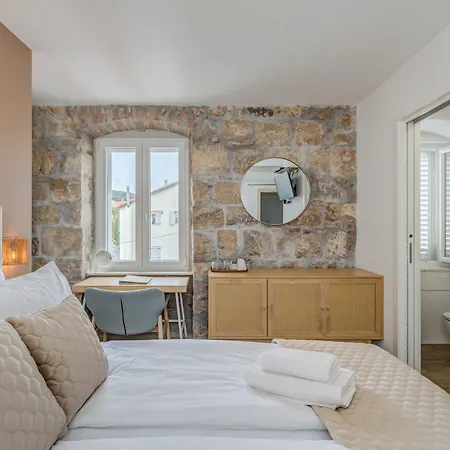 Inmotion Luxury * ספליט