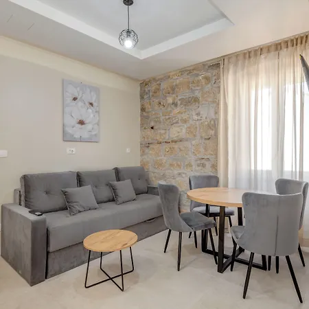 Inmotion Luxury Apartman